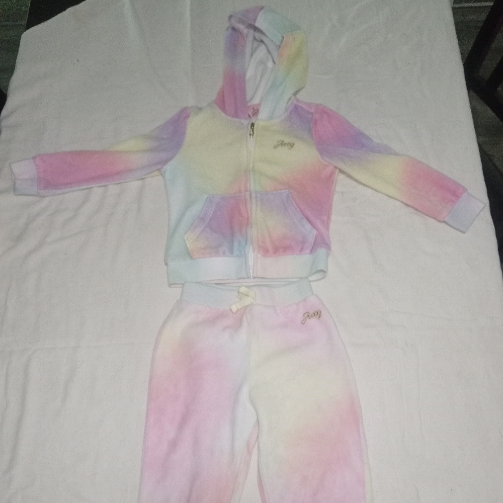 Girls juicy sweat outfit